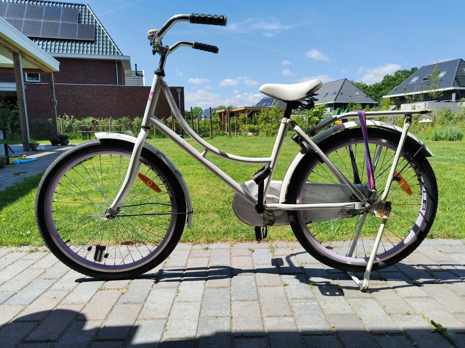 Leuke meisjesfiets 24 inch - Wit/Paars/Roze, Ophalen, Terugtraprem, Onbekend, Gebruikt