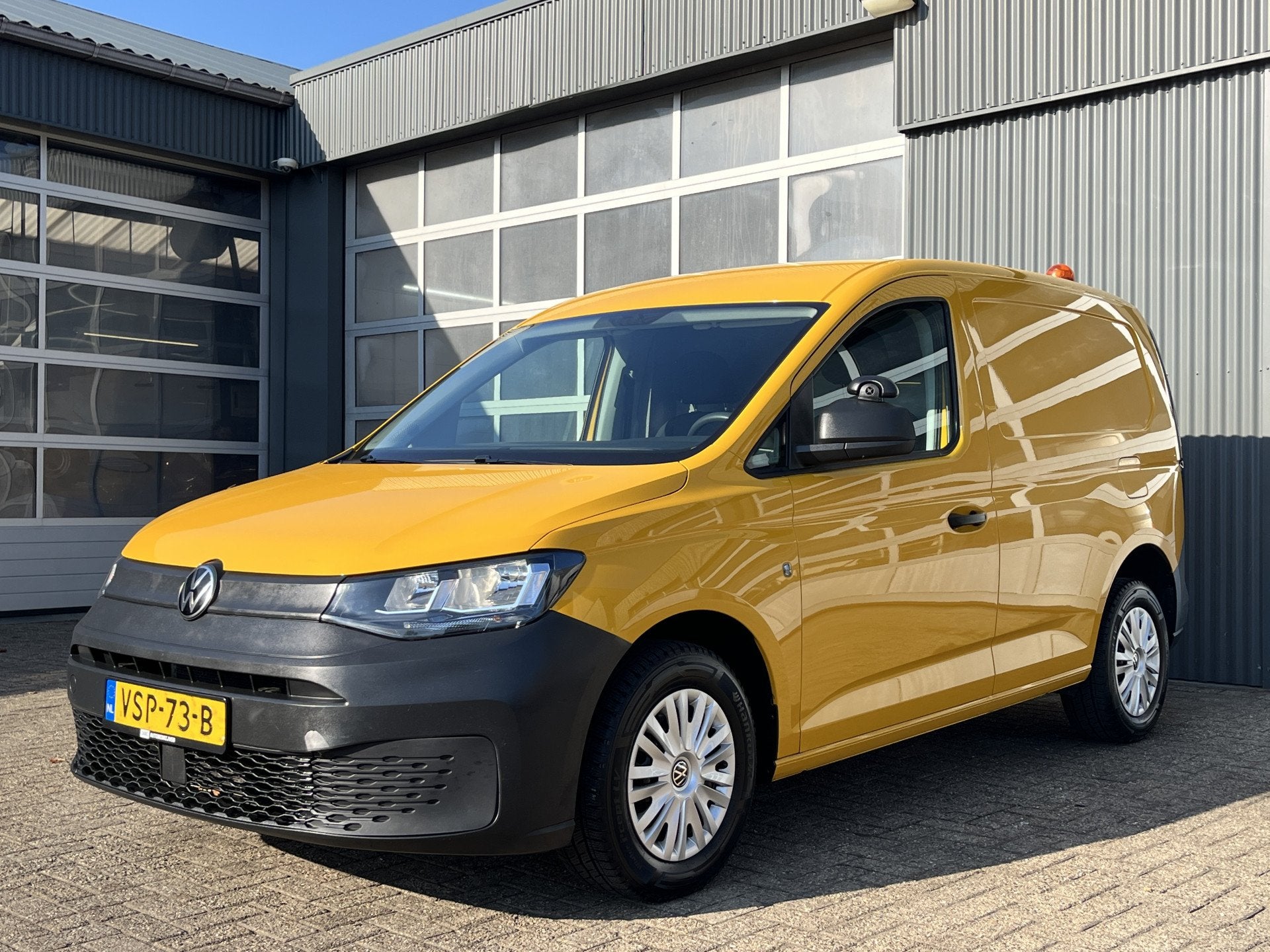 Volkswagen Caddy Cargo 2.0 TDI Airco Cruise controle Kastinr, Voorwielaandrijving, Stof, Gebruikt, 4 cilinders