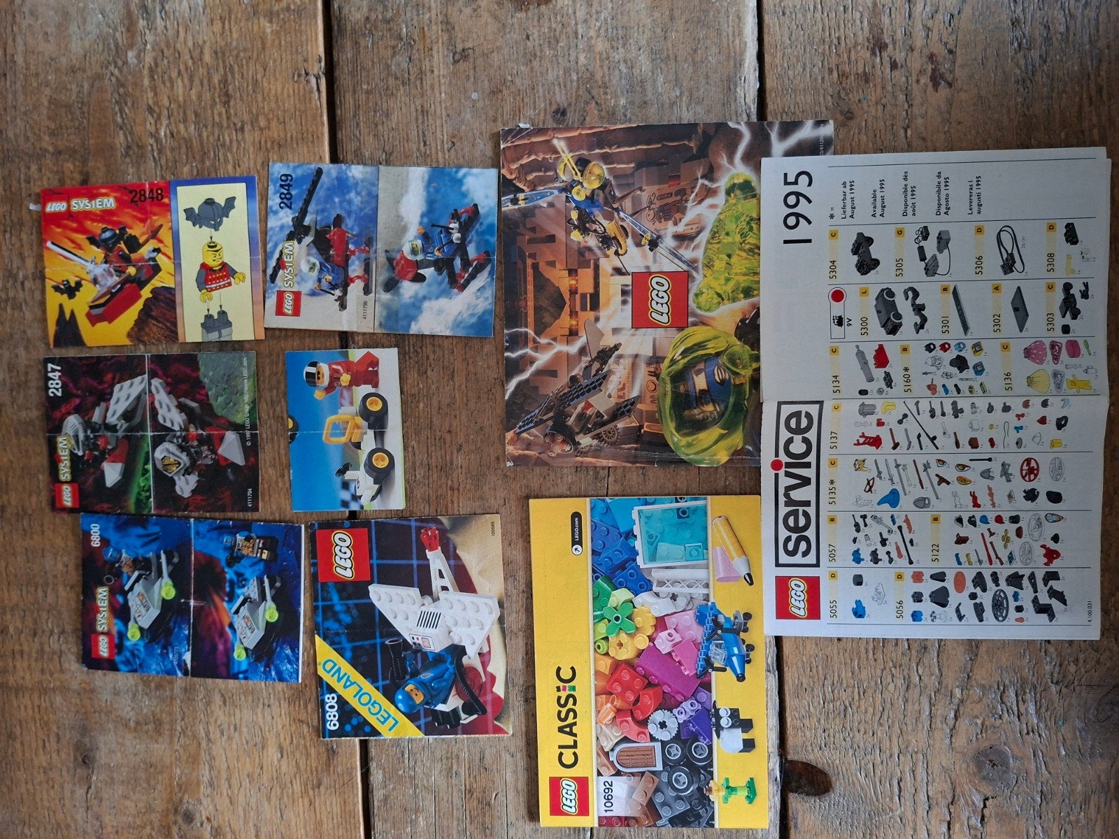 aantal kleine lego instructieboekjes, Ophalen of Verzenden, Gebruikt