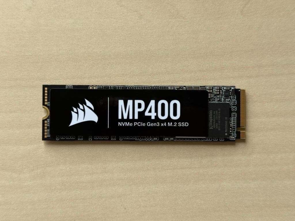 SSD schijf 8 TB MP400 Corsair, Ophalen of Verzenden, Zo goed als nieuw, Laptop, USB