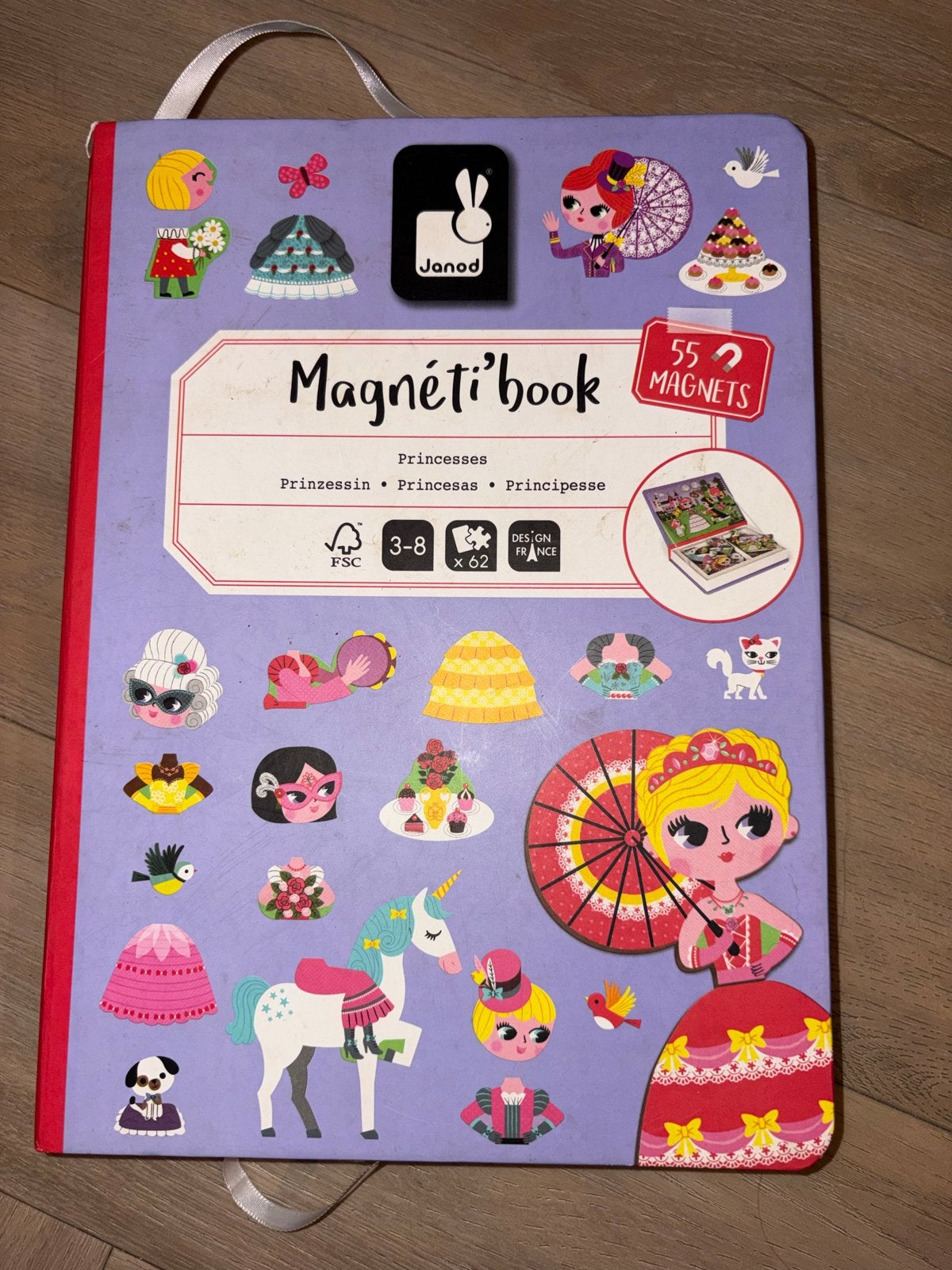 Janod Magneti'book Prinsessen - Magneetboek, Ophalen of Verzenden, Gebruikt, Overige typen