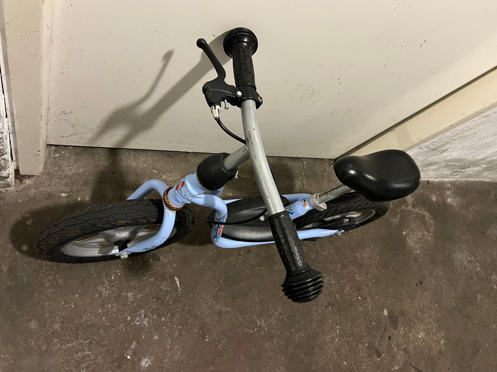 Puky loopfiets, lichtblauw, 12 inch, Fietsen en Brommers, Steps, Ophalen, Zo goed als nieuw, Kickbike