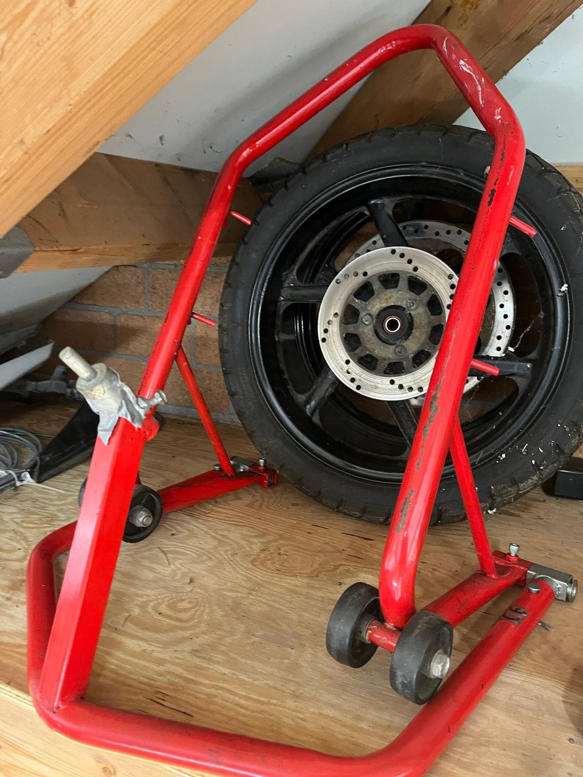 Paddock stand voorkant motorfiets, Motoren, Accessoires | Overige, Ophalen of Verzenden, Zo goed als nieuw