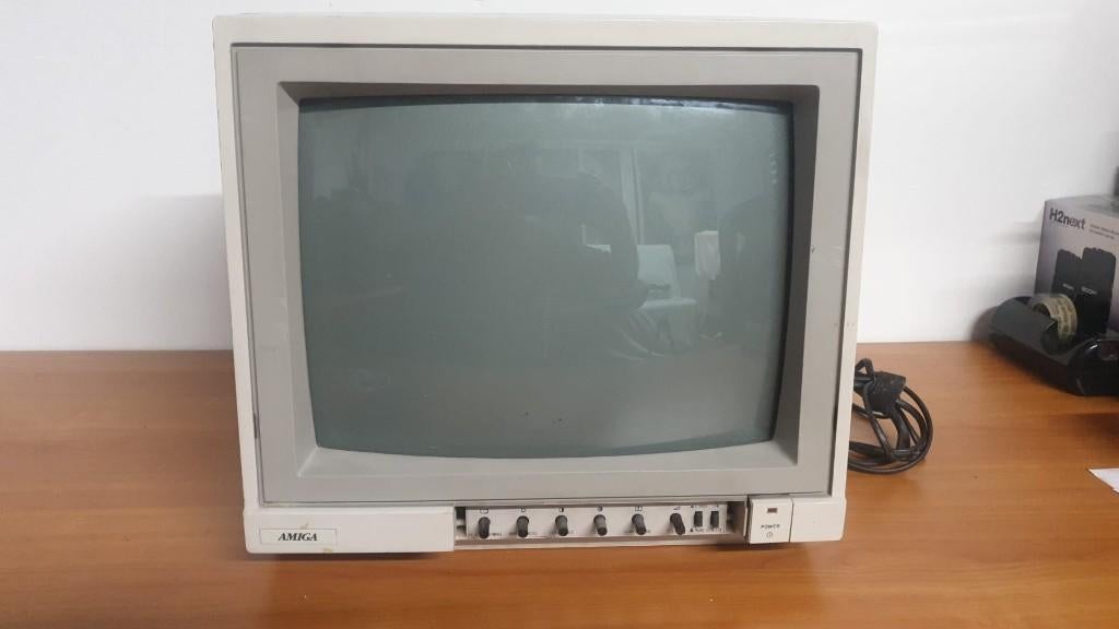 Amiga Monitor 1081, Ophalen, Amiga