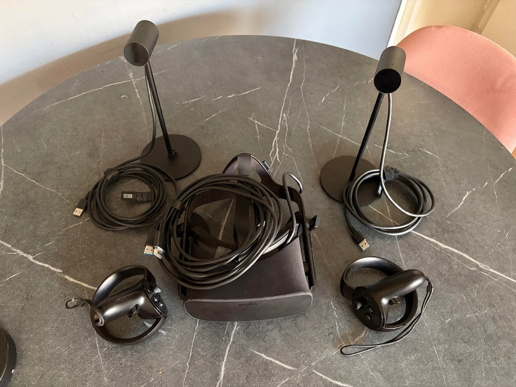 Oculus Rift CV1, Spelcomputers en Games, Virtual Reality, Gebruikt, Pc, VR-bril, Ophalen of Verzenden