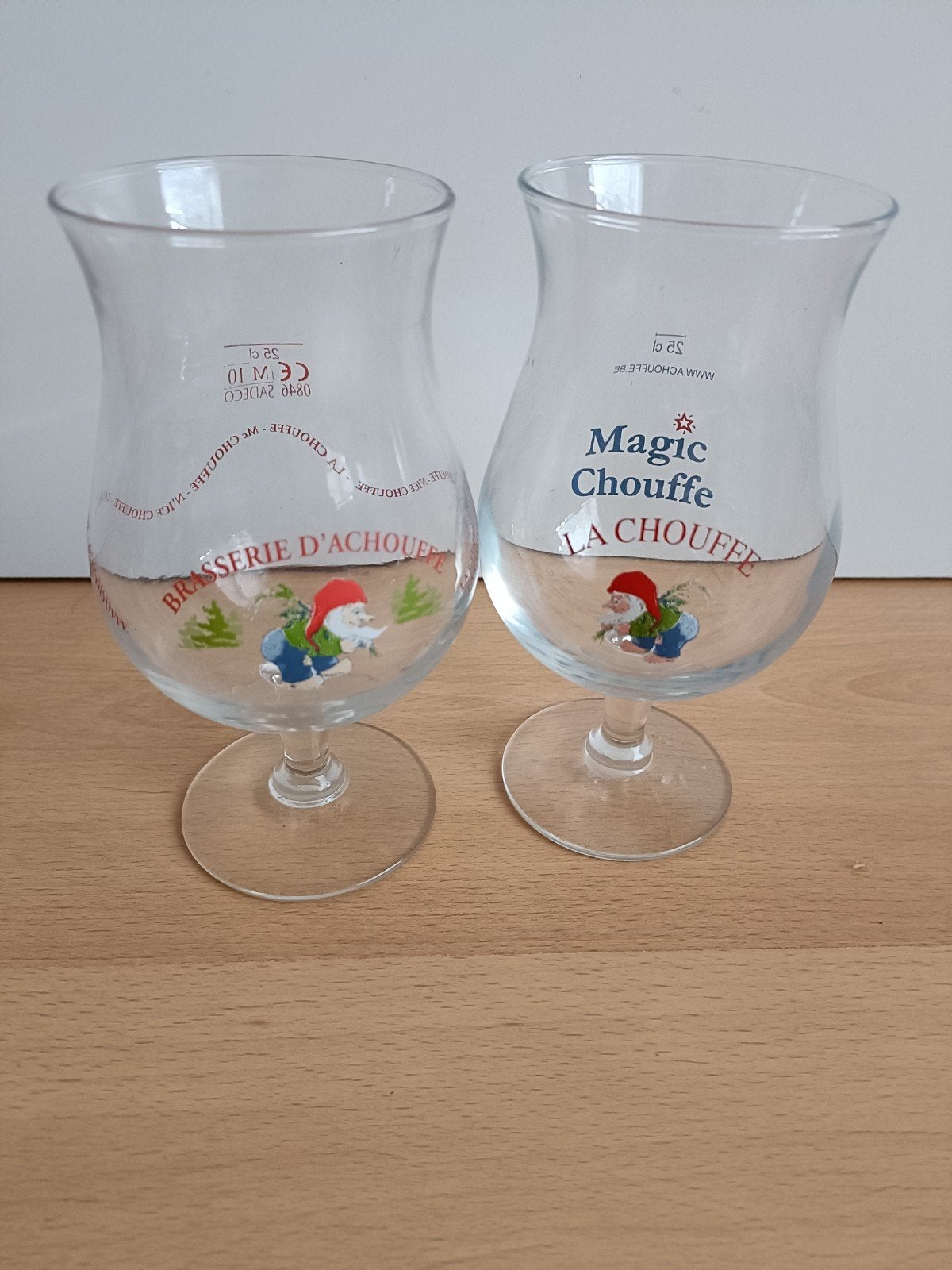 2 La Chouffe glazen 25cl, Ophalen of Verzenden, Zo goed als nieuw, Glas of Glazen, Overige merken