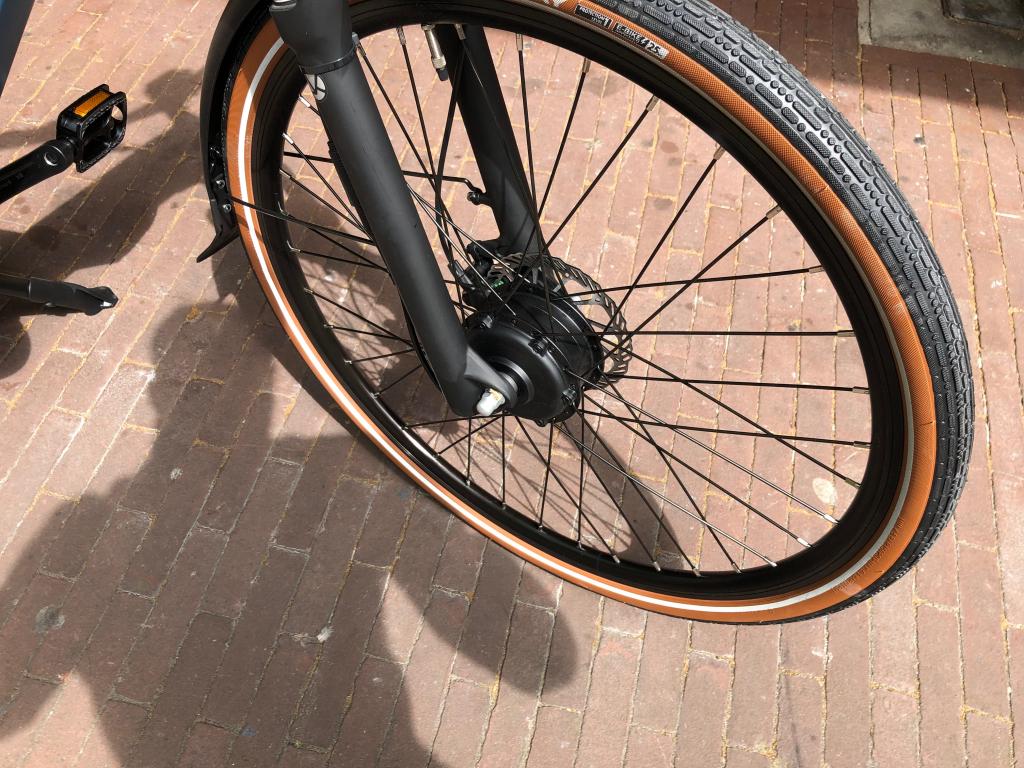 Fietshokje Raak: Raaks Belton Blauw E-Bike Nieuw!!, Raaks Fietsen, Nieuw, Info@raaksfietsen.nl, 50 km per accu of meer