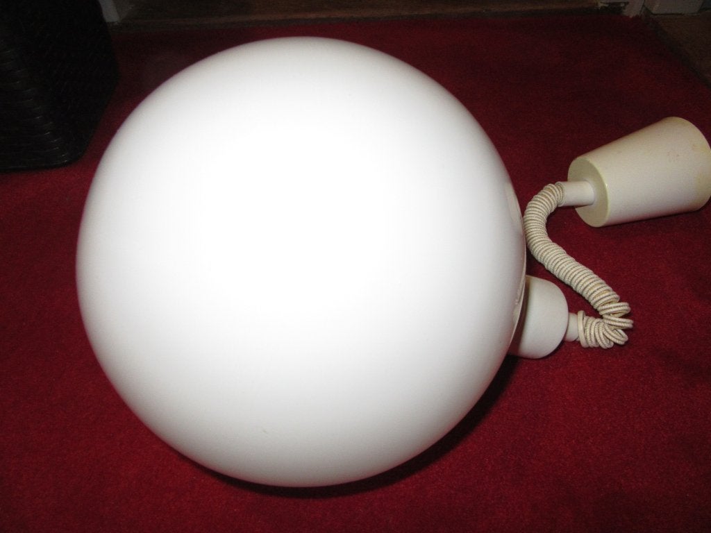 Vintage Pendellamp BOLLAMP Wit Glas Metalen Houder ø 25cm., Ophalen of Verzenden