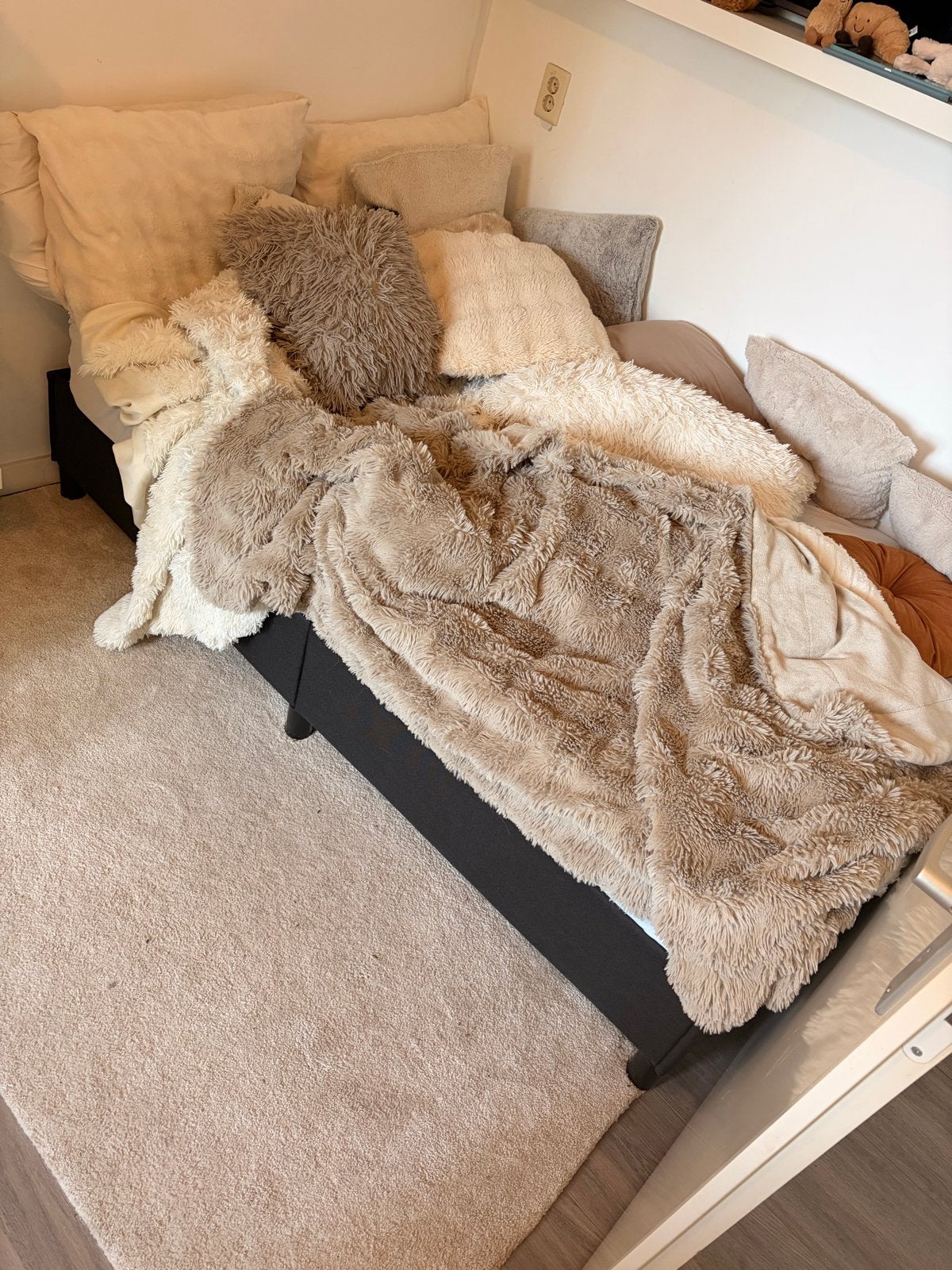 Twijfelaar bed met lattenbodem en matras, Ophalen, Gebruikt, Zwart, 190 cm of minder