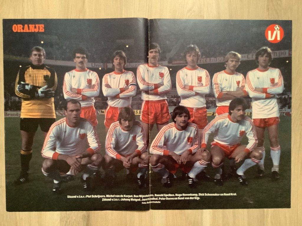 Poster Oranje Jaren 80, Ophalen of Verzenden, Zo goed als nieuw, Overige binnenlandse clubs, Poster, Plaatje of Sticker