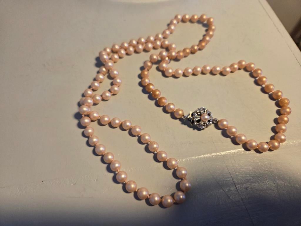 oude geknoopte ketting parelmoer, Verzenden, Gebruikt, Zilver, Overige materialen