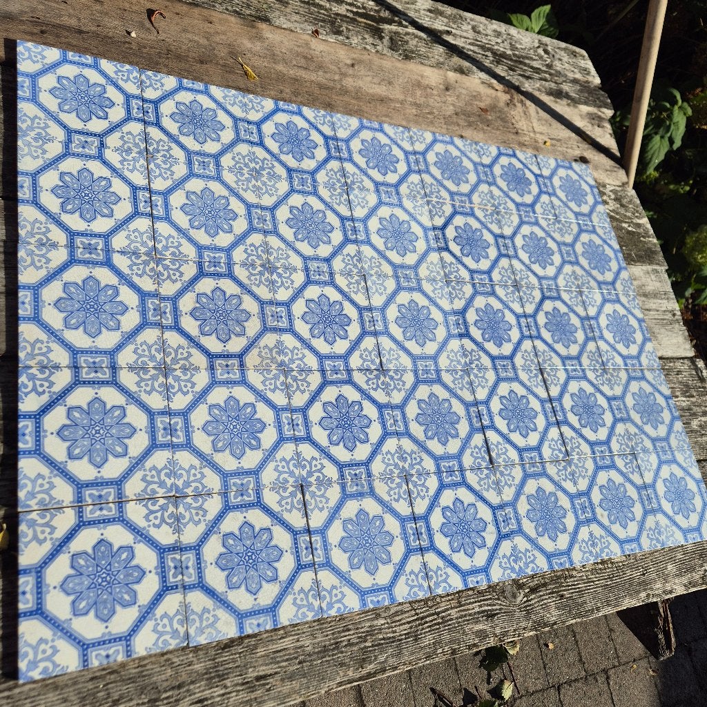 Set van 35 antieke wandtegels wit met blauw decor 15x15, Ophalen