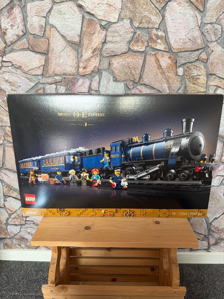 Te koop Lego 21344, Inclusief accessoires, Lego, Nieuw, Ophalen of Verzenden