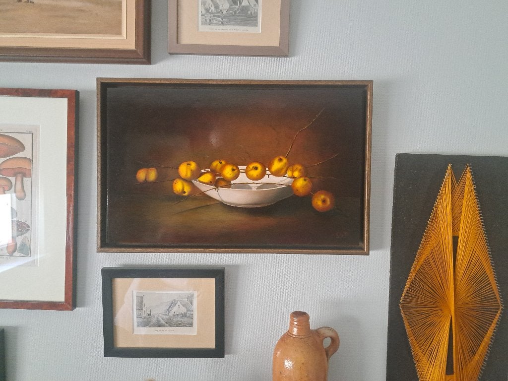 Schilderij Lianne van der Plaat: Dwergkwee op schaal, Antiek en Kunst, Kunst | Schilderijen | Klassiek, Doek, Realistisch, Ophalen of Verzenden