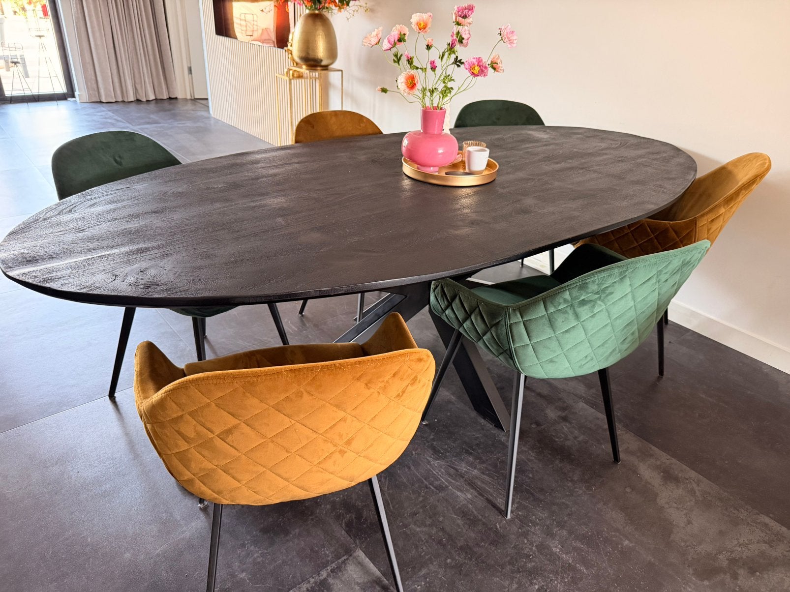 Ovale eettafel set met 6 velours stoelen, Ophalen, 100 tot 150 cm, 200 cm of meer, Zo goed als nieuw