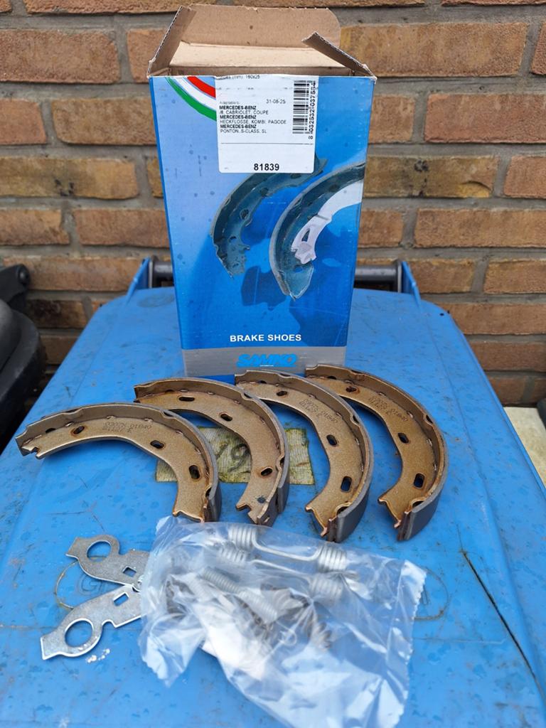 Te koop, Gebruikt, Dirkhoefakker, Mercedes-Benz, Ophalen of Verzenden