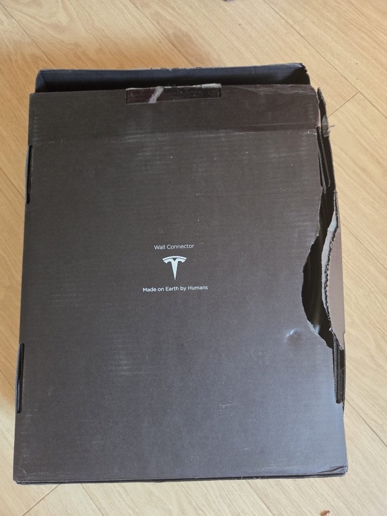 Tesla Wall Connector (Tesla-oplader) te koop, Ophalen, Zo goed als nieuw, Laadkabel