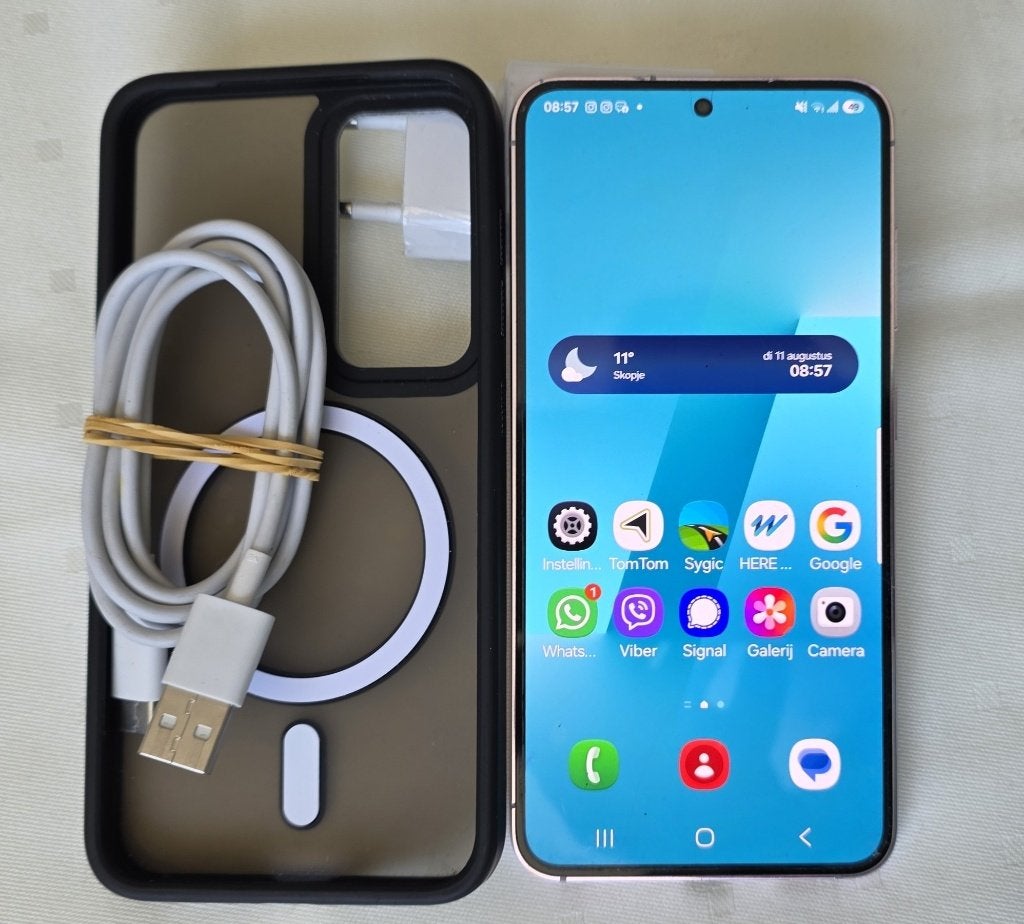Mooie Galaxy S23 256 GB + Extra + Navigatie Hoesje