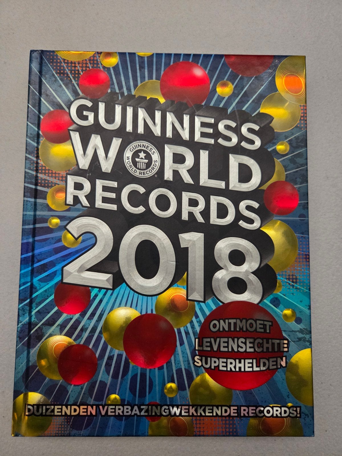 Guinness World Records 2018 Boek, Ophalen of Verzenden, Zo goed als nieuw, Guinness World Records, Europa overig