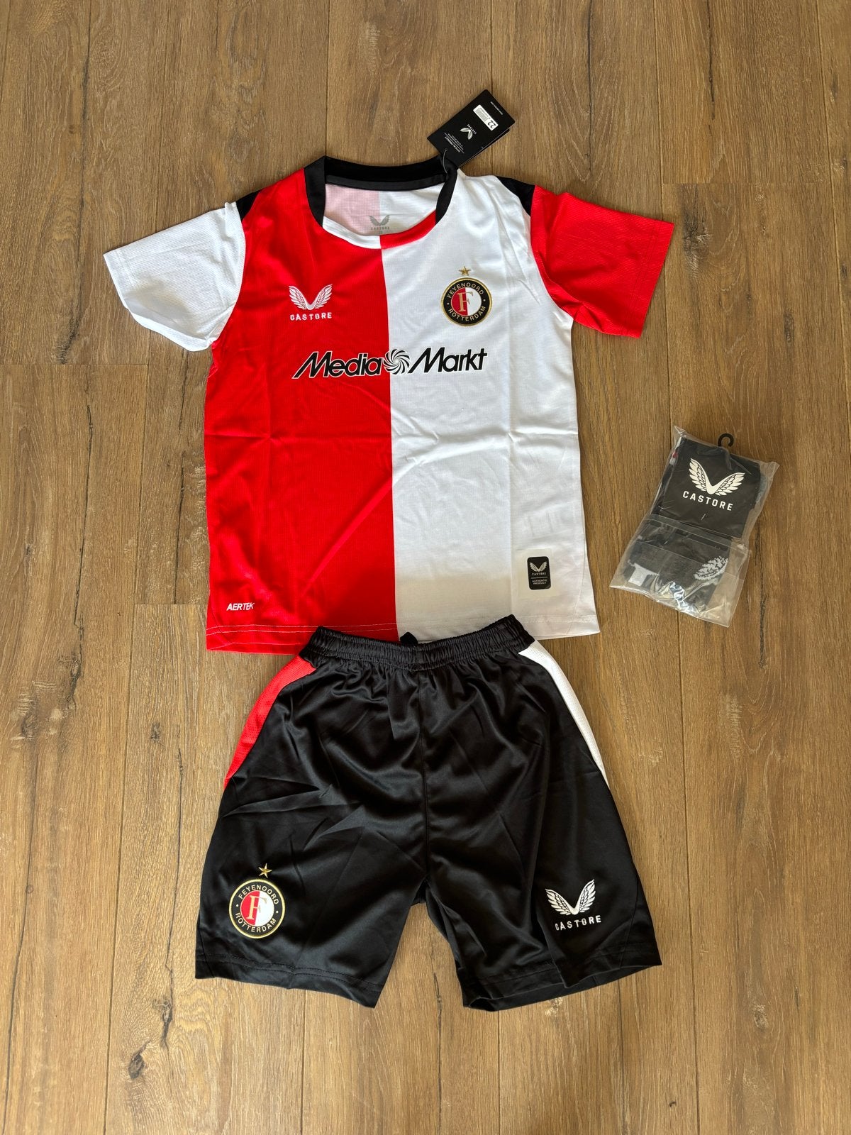 Feyenoord Thuis Tenue 2026/2027 Maat 140,146 en 158, Meerkleurig, Nieuw, Overige maten, Ophalen of Verzenden