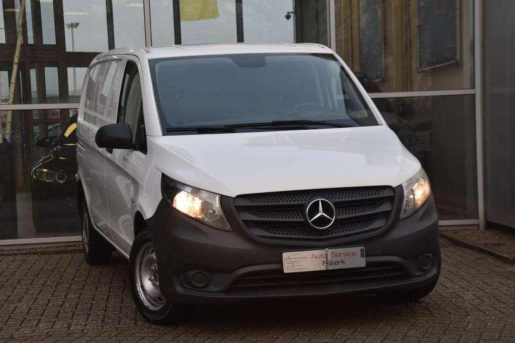 Mercedes-Benz Vito 111 CDI Functional Lang Airco Nav. Cruise, Voorwielaandrijving, Stof, Gebruikt, 4 cilinders