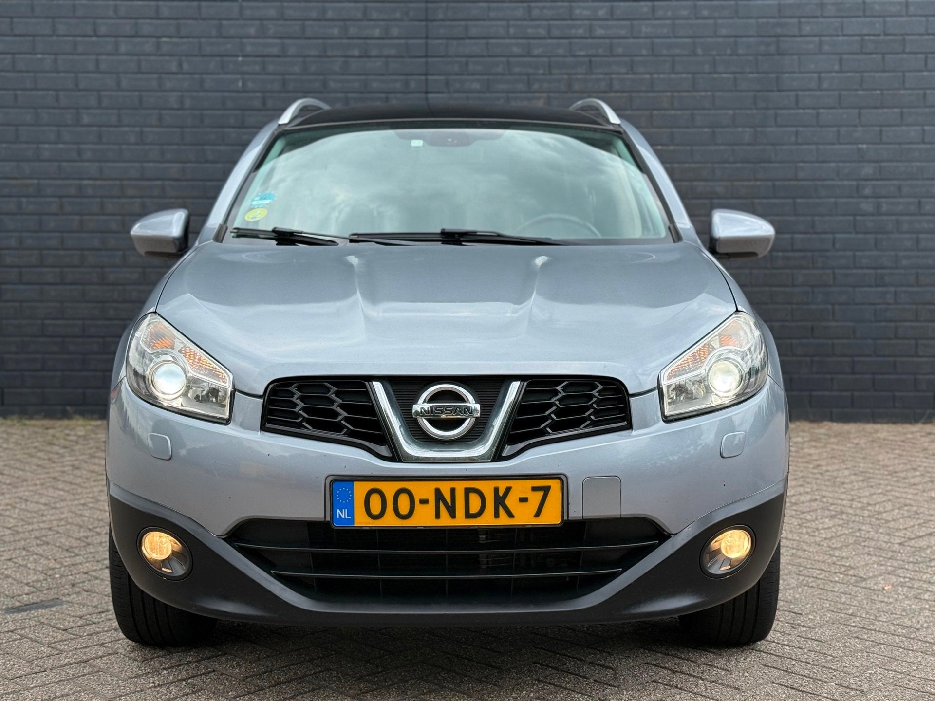 Nissan Qashqai+2 2.0 Tekna 4WD Automaat Navi Xenon Panoramad, Automaat, Gebruikt, 4 cilinders, 7 stoelen