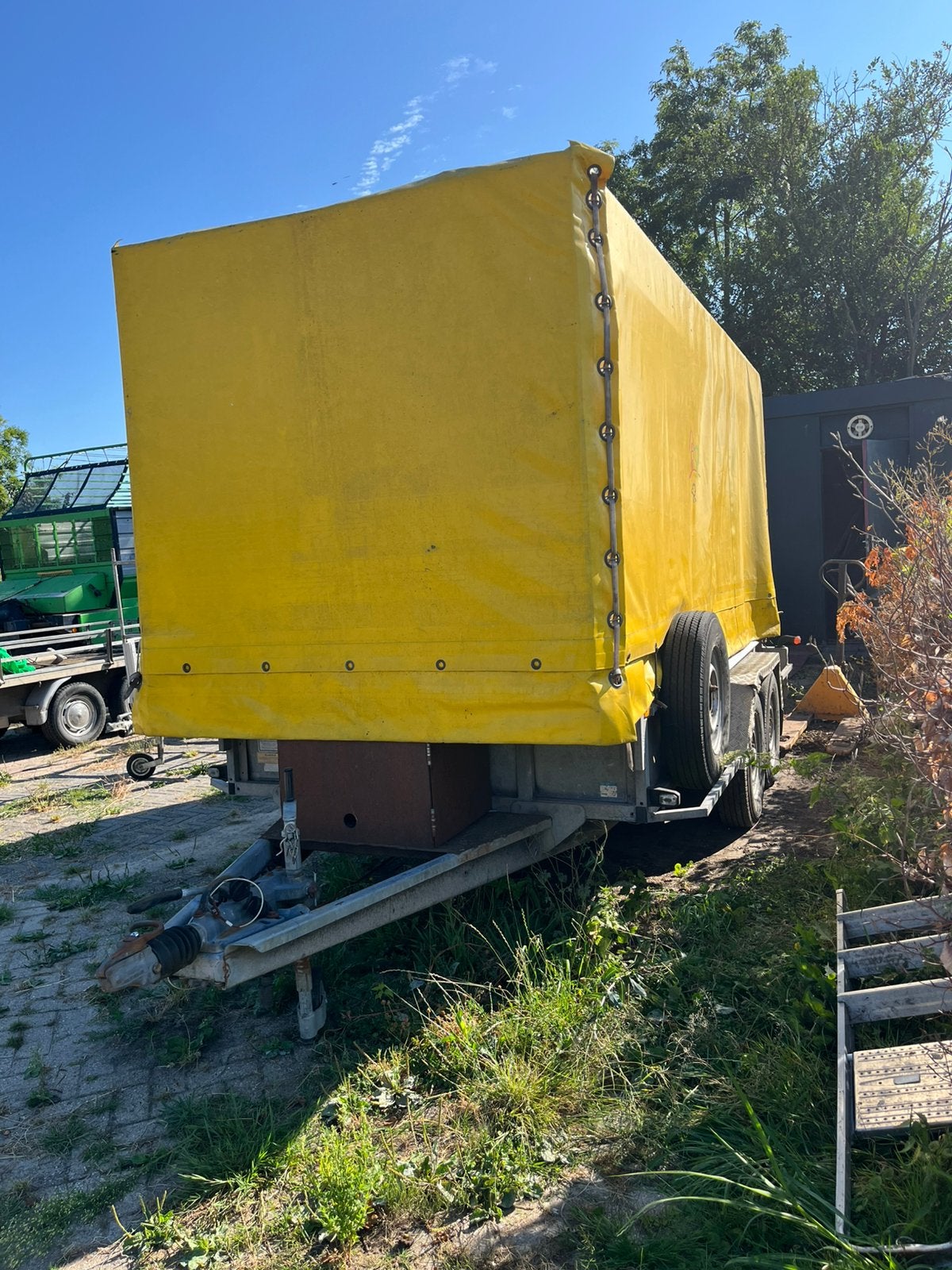 Ifor William GP126H met huif en oprijklep, Ophalen, Gebruikt