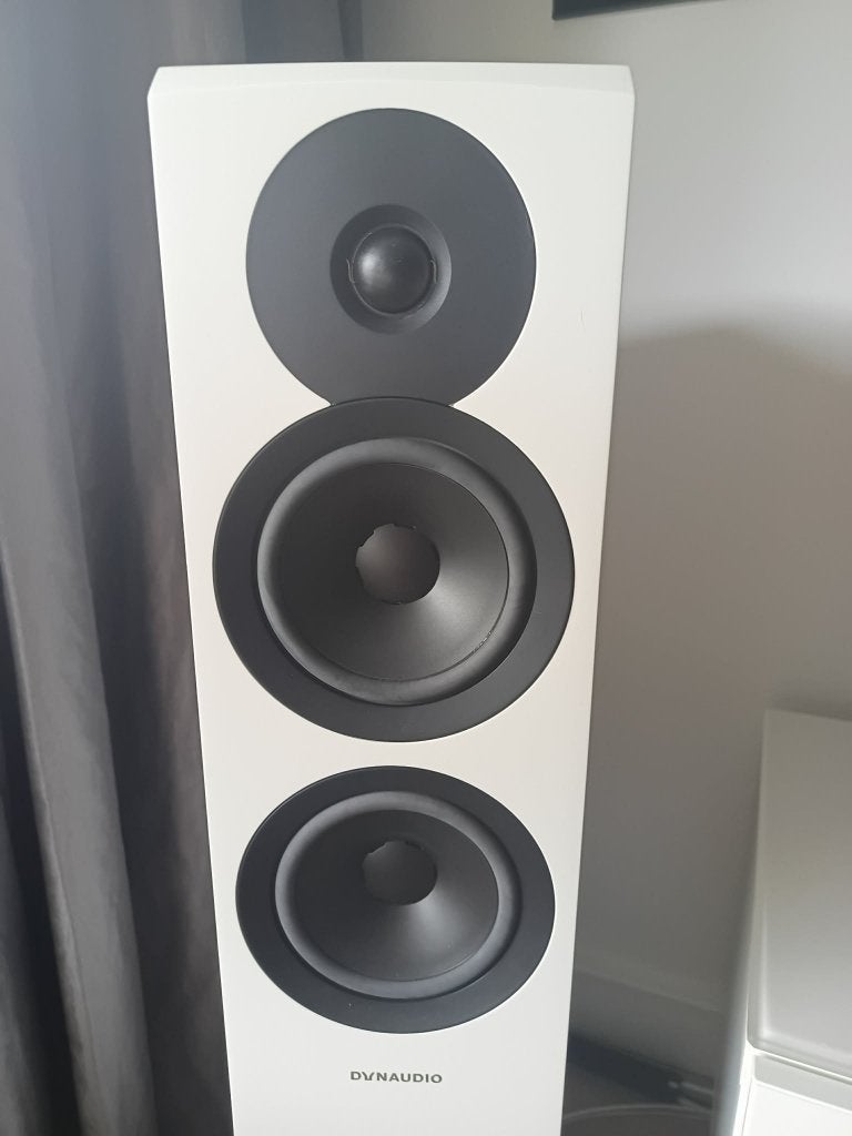 Dynaudio Emit 30, Vloerstaande luidspreker, Zo goed als nieuw, 60 tot 120 watt, Ophalen