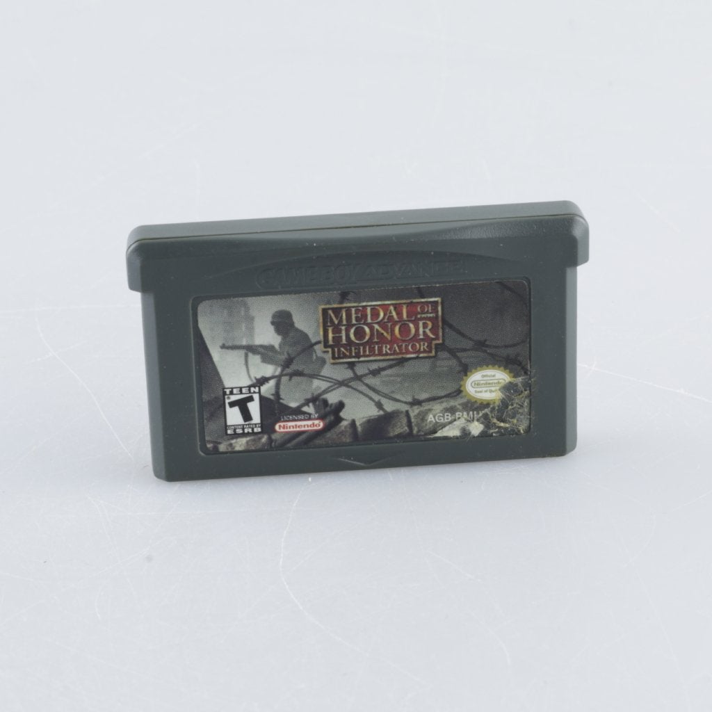 GameBoy Advance Medal of Honor Infiltrator, Nintendo, Zo goed als nieuw, Support@nintendo.com, 11-1 Hokotate-cho, Kamitoba, Minami-ku
Kyoto 601-8501
Japan