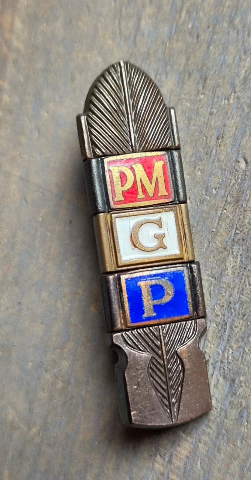Borst embleem DT Scherpschutter insigne PistoolMitrailleur, Ophalen of Verzenden, Landmacht, Nederland, Embleem of Badge