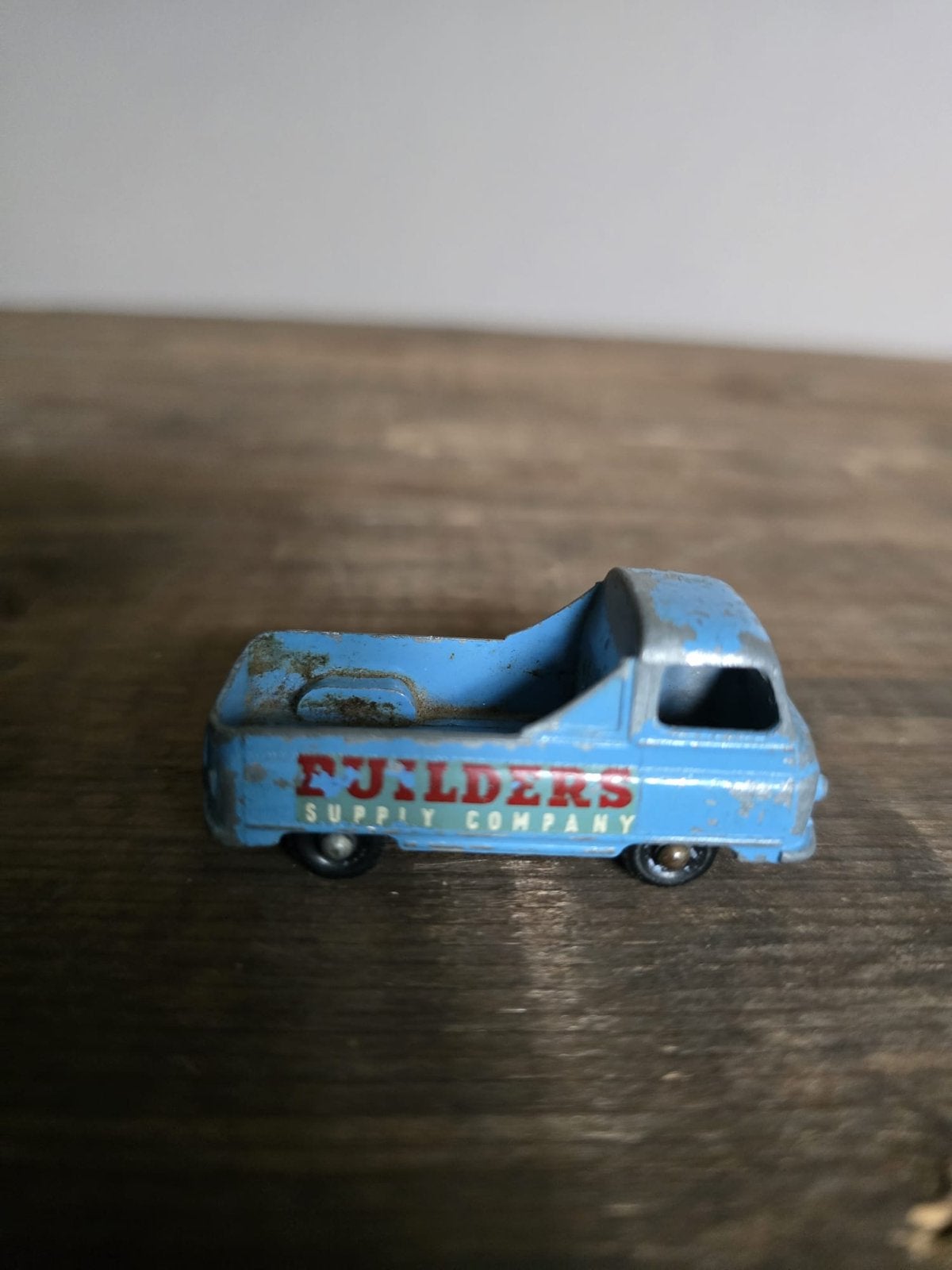 Matchbox Lesney Morris 02 Pick-Up Builders Supply Company, Ophalen of Verzenden, Gebruikt, Auto