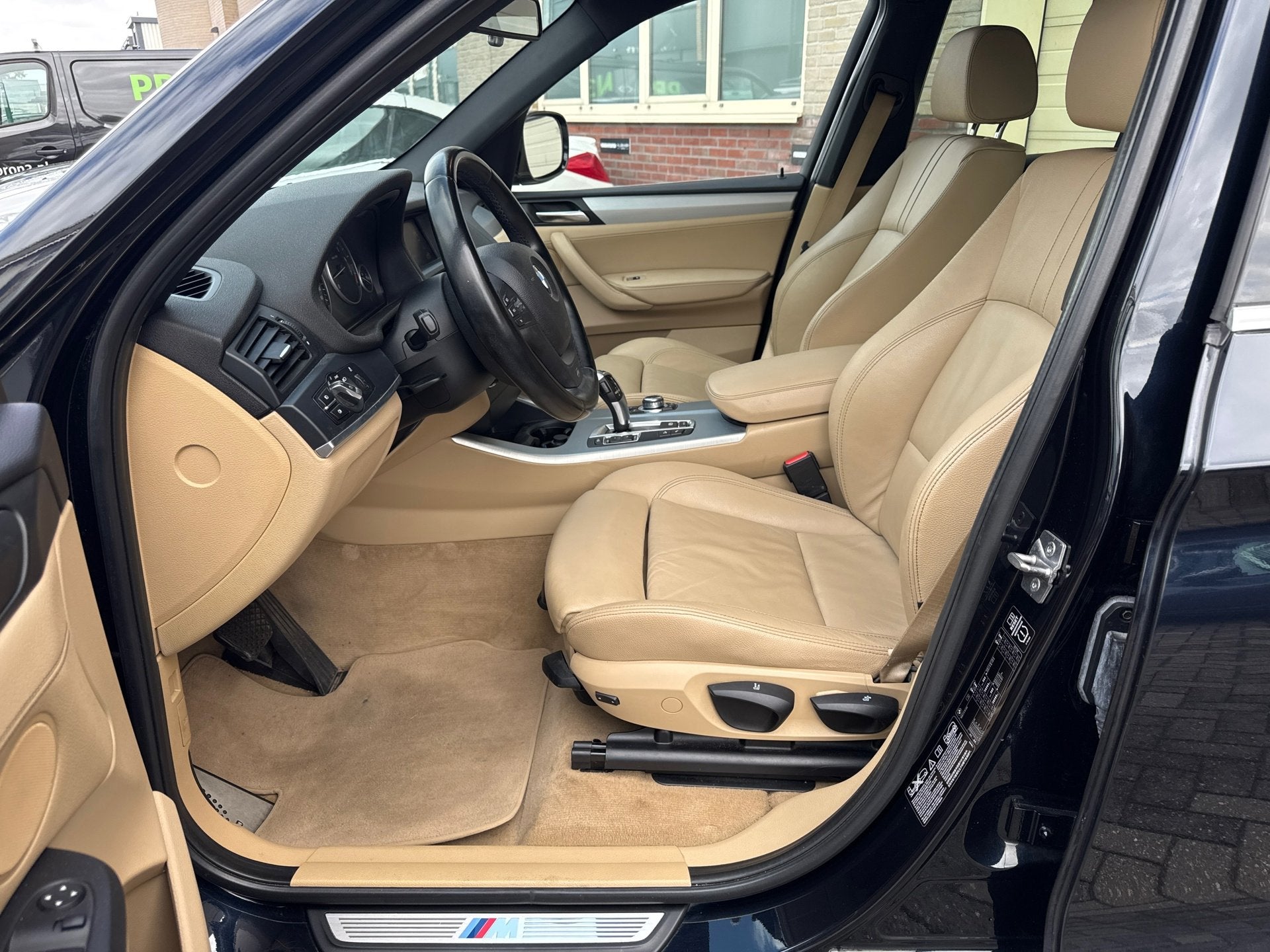 Foto 4 van BMW X3 XDrive20i High Executive M sport | Groot navi | Carbo
