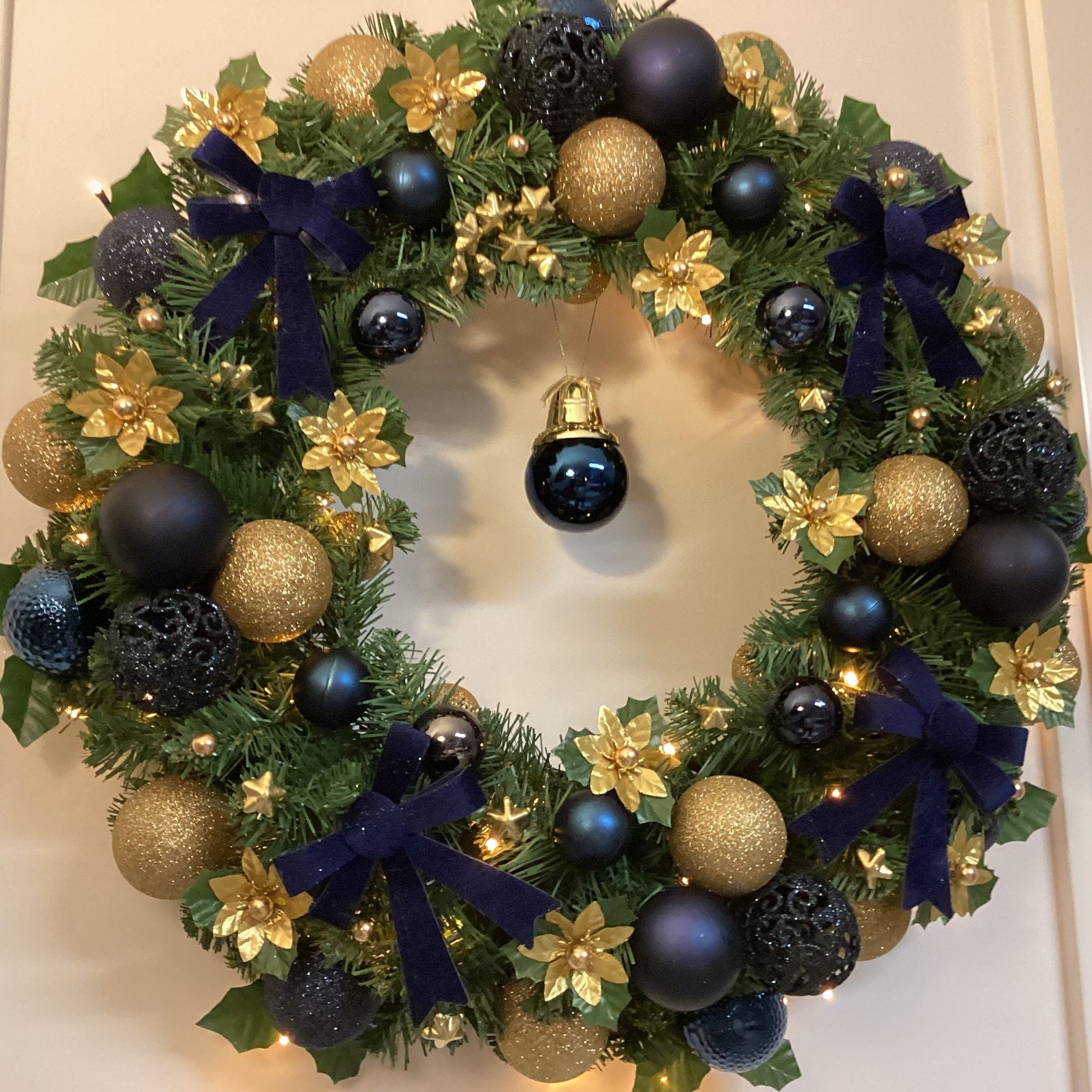 Prachtige grote verlichte gouden, Navy blauw kerstkrans 65cm, Ophalen of Verzenden, Nieuw