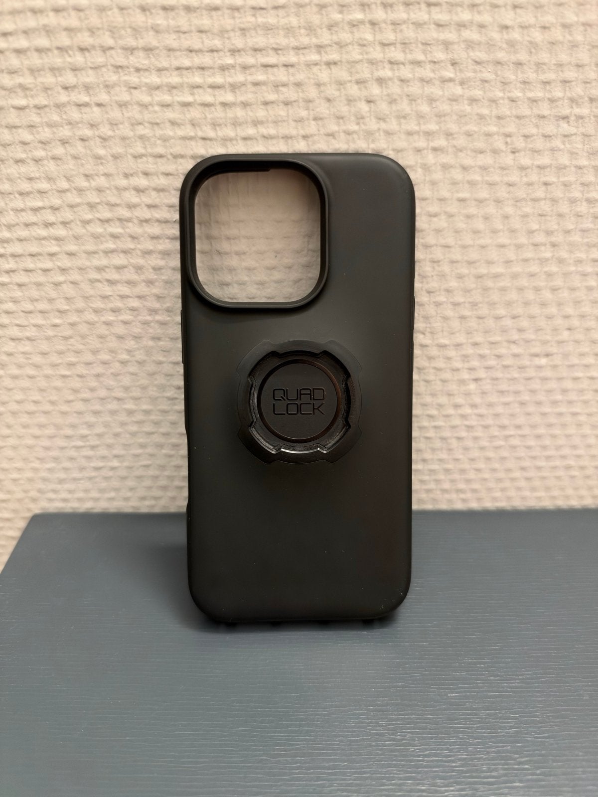Quad Lock Hoesje voor iPhone 16 Pro- Zwart, Kunststof, IPhone 16 Pro, Zwart, Quad Lock