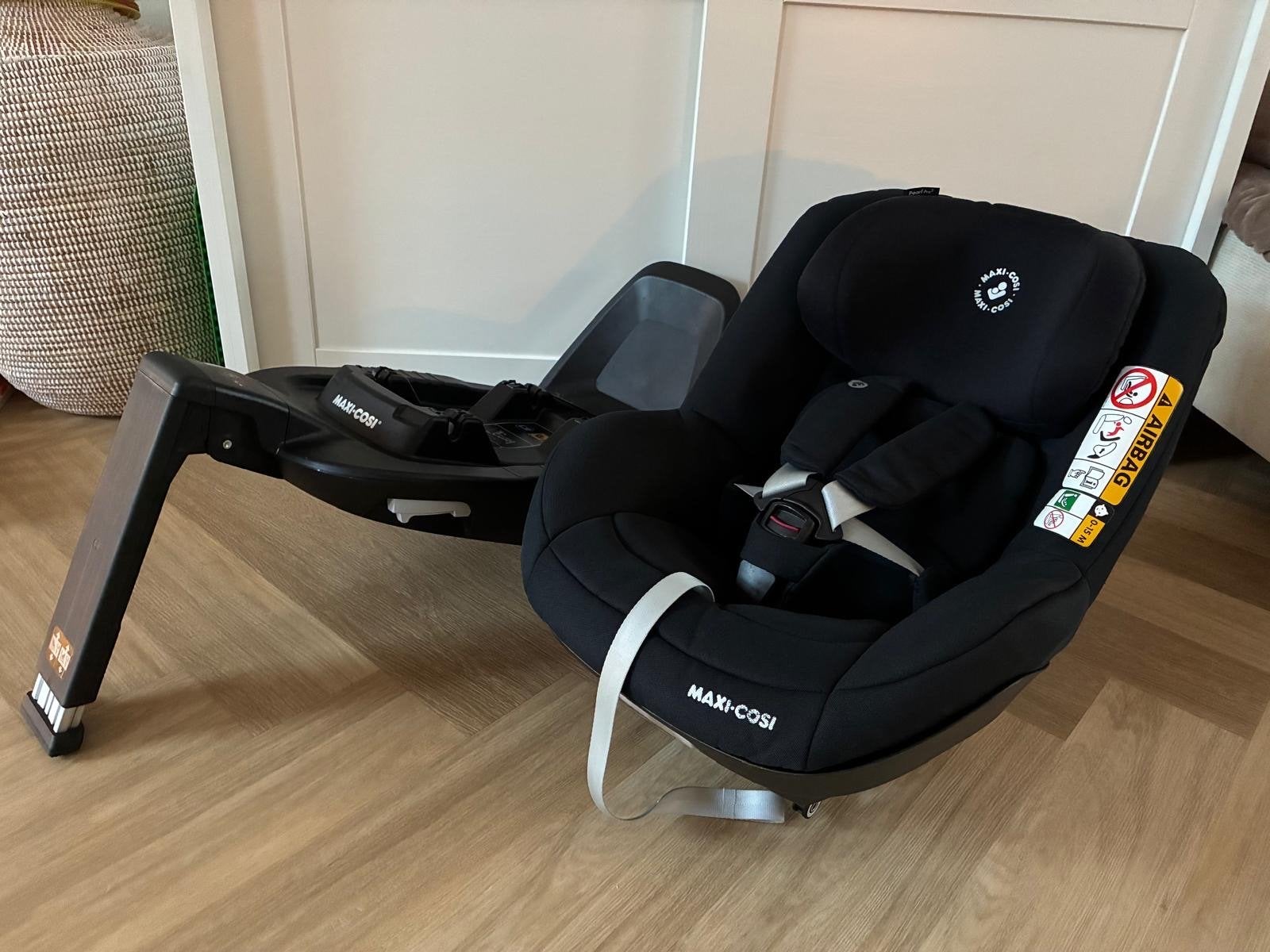 Maxi-Cosi Pearl Pro 2 i-Size autostoel met FamilyFix3 base, Ophalen, 0 t/m 18 kg, Zijbescherming, Zo goed als nieuw