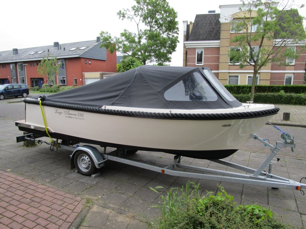 Sloep Lago Amore 595 / Suzuki 20 PK / Trailer, Ophalen, Tender, Lago Amore, Zo goed als nieuw