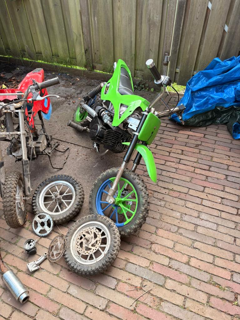 Mini crosser tomos blok, Ophalen, Zo goed als nieuw, Pitbike