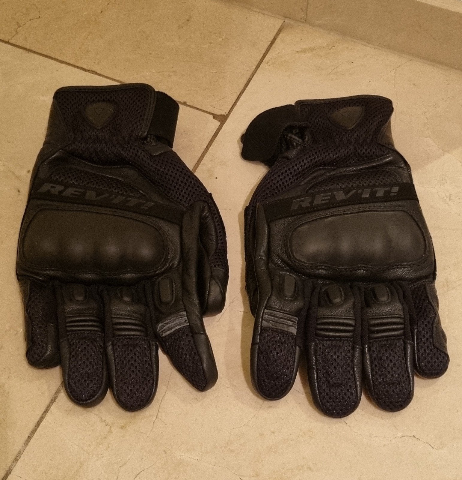 Motorhandschoenen: REV'IT! en Bering (2 paar), Motoren, Kleding | Motorkleding, REV'IT!, Bering, Heren, Ophalen of Verzenden, Handschoenen