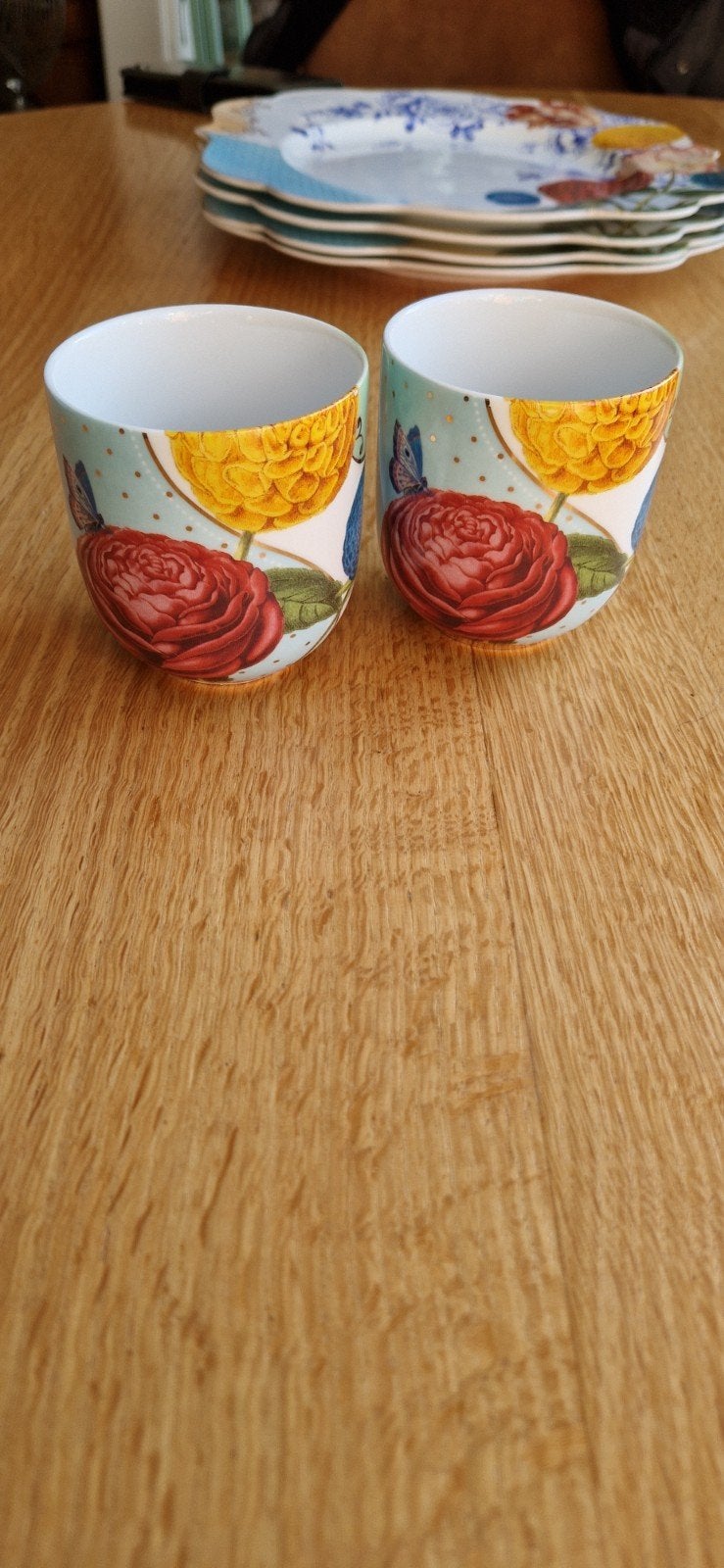2 pip mokken, Ophalen of Verzenden, Porselein, Overige stijlen, Kop(pen) en/of Schotel(s)