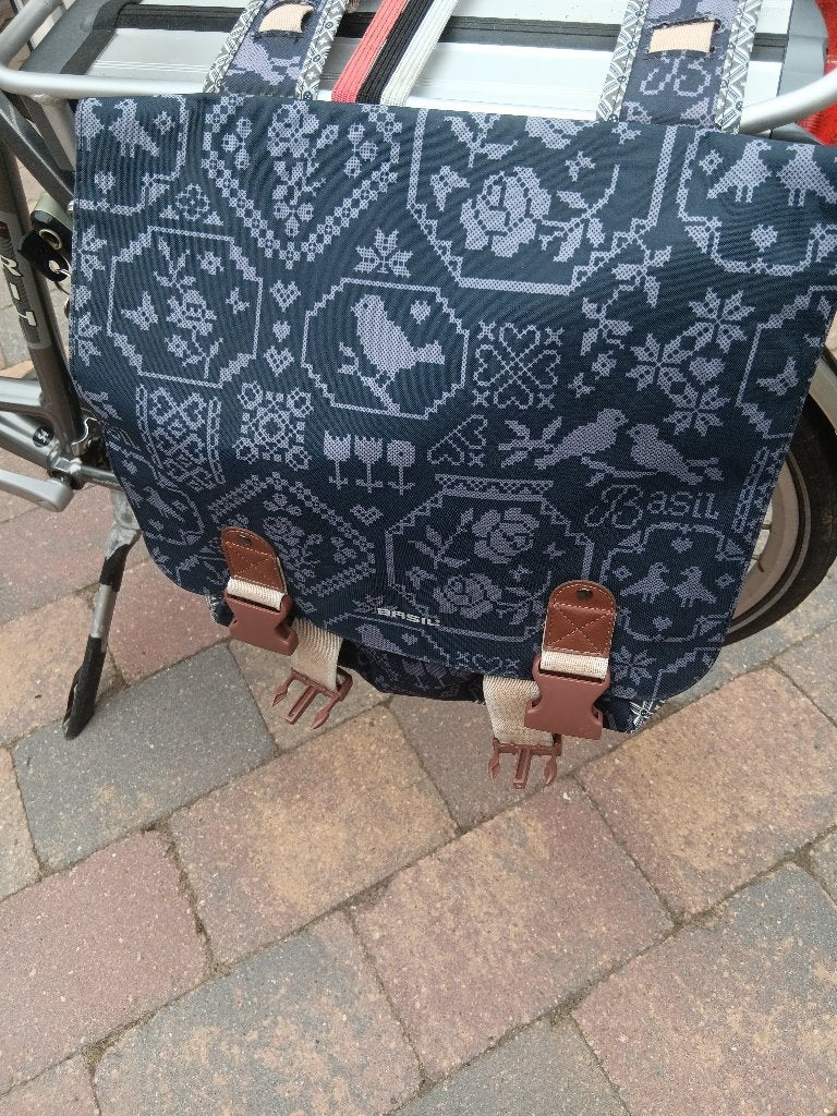 Basil Fietstas, Fietsen en Brommers, Fietsaccessoires | Fietstassen, Ophalen of Verzenden, Gebruikt, BASIL