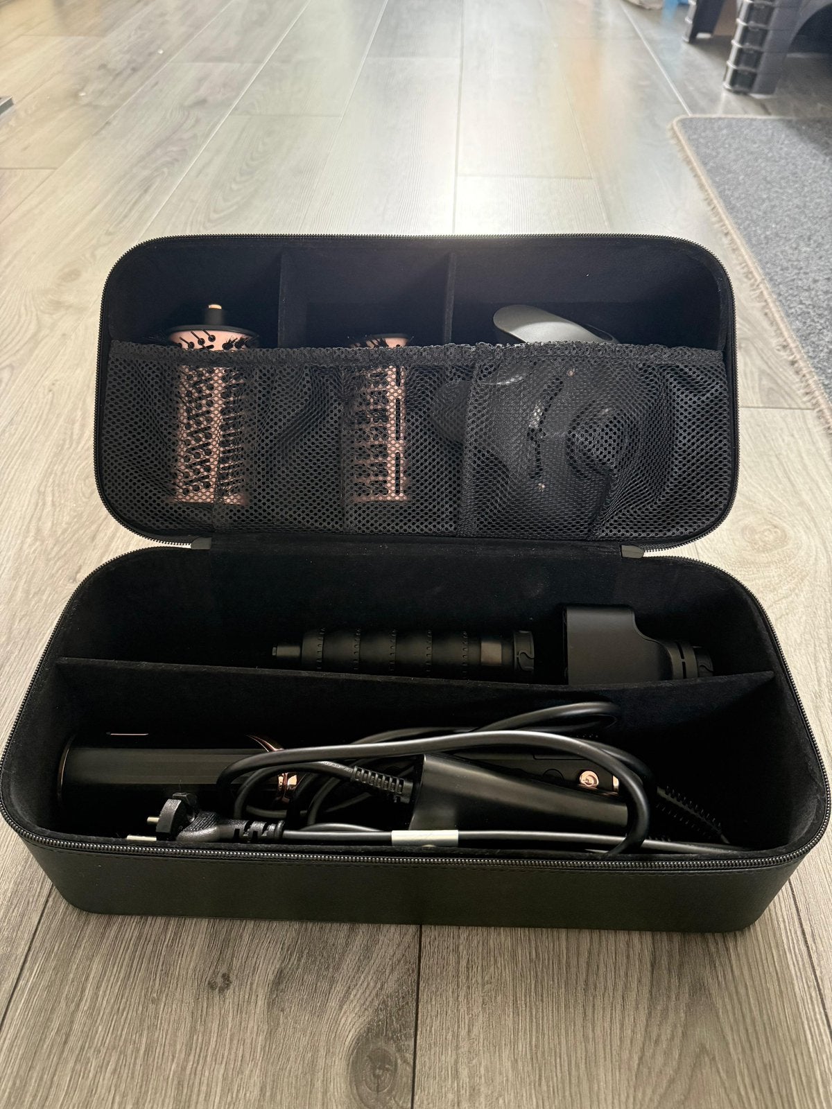 Shark Flexstyle 5 in 1 föhn en multistyler te koop ‼️‼️, Sieraden, Tassen en Uiterlijk, Ophalen of Verzenden, Zo goed als nieuw