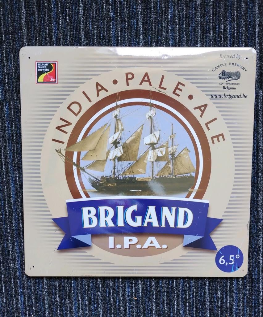 Brigand bier reclamebord, Verzamelen, Biermerken, Ophalen of Verzenden, Gebruikt, Reclamebord, Plaat of Schild, Overige merken