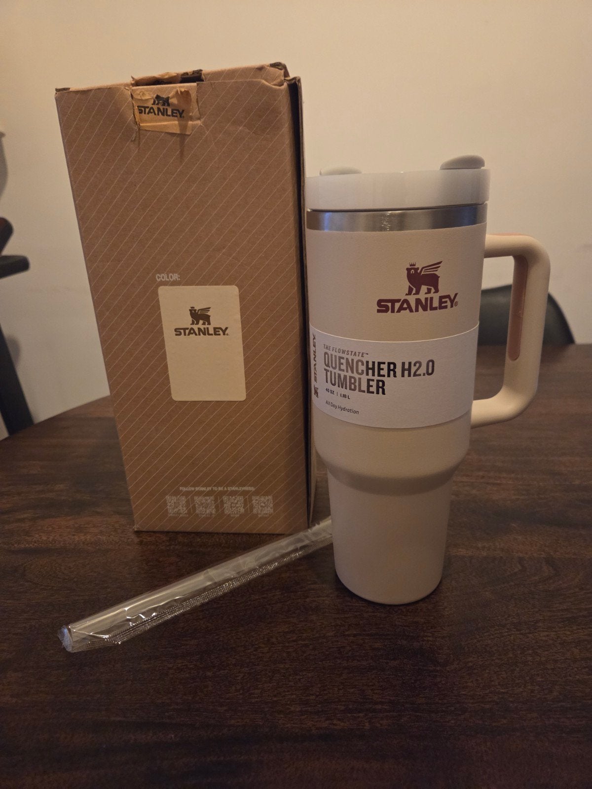 Stanley Tumbler beige, Sport en Fitness, Bidons, Verzenden, Nieuw