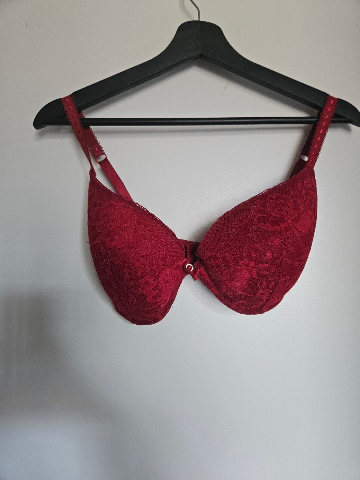 Rode kanten BH - UK 38C / EU 85C, Hunkemöller, Ophalen of Verzenden, Rood, BH