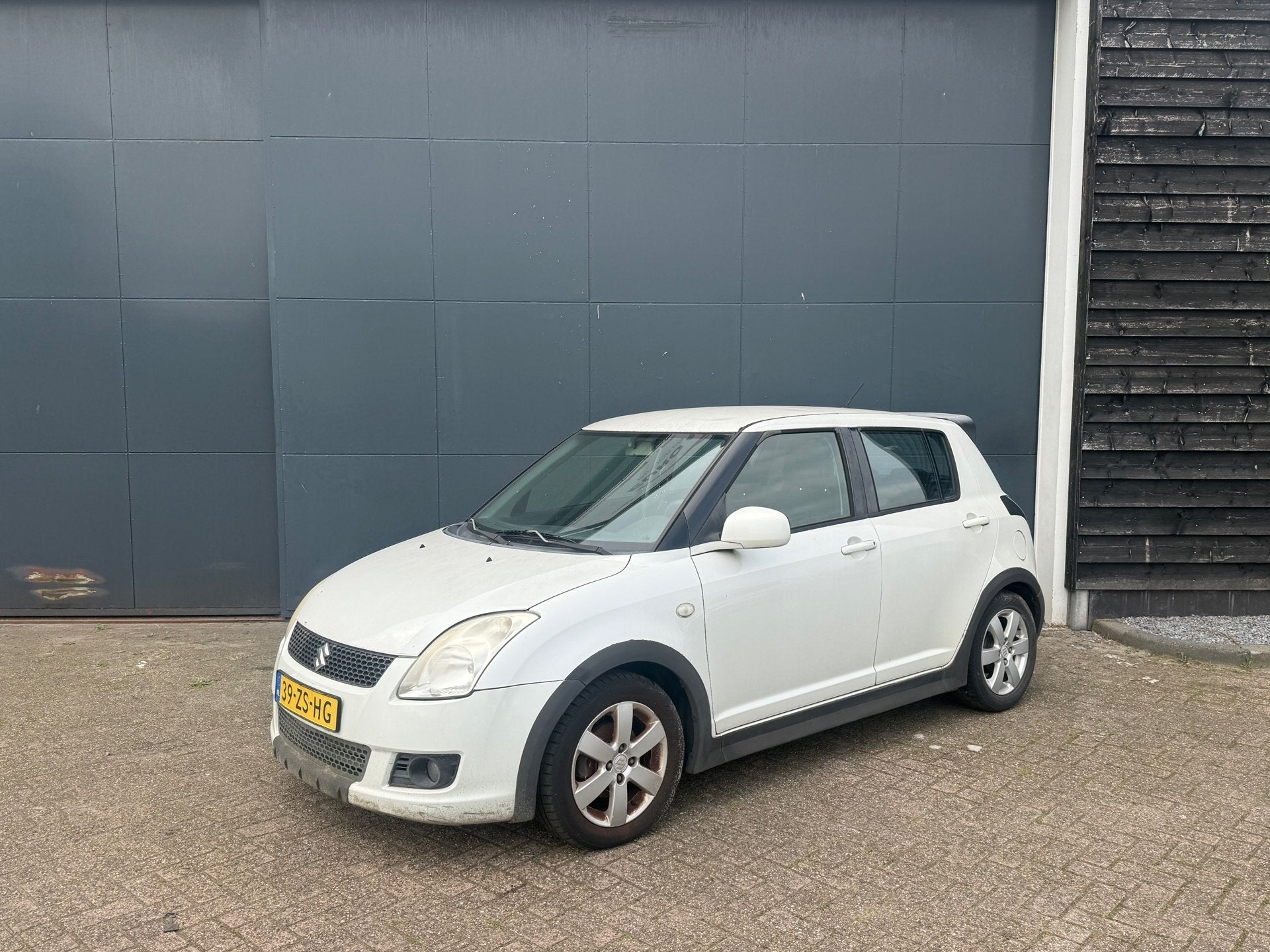 Suzuki Swift 1.3 Shogun GEEN APK VOOR EXPORT, Voorwielaandrijving, 400 kg, Origineel Nederlands, Bedrijf