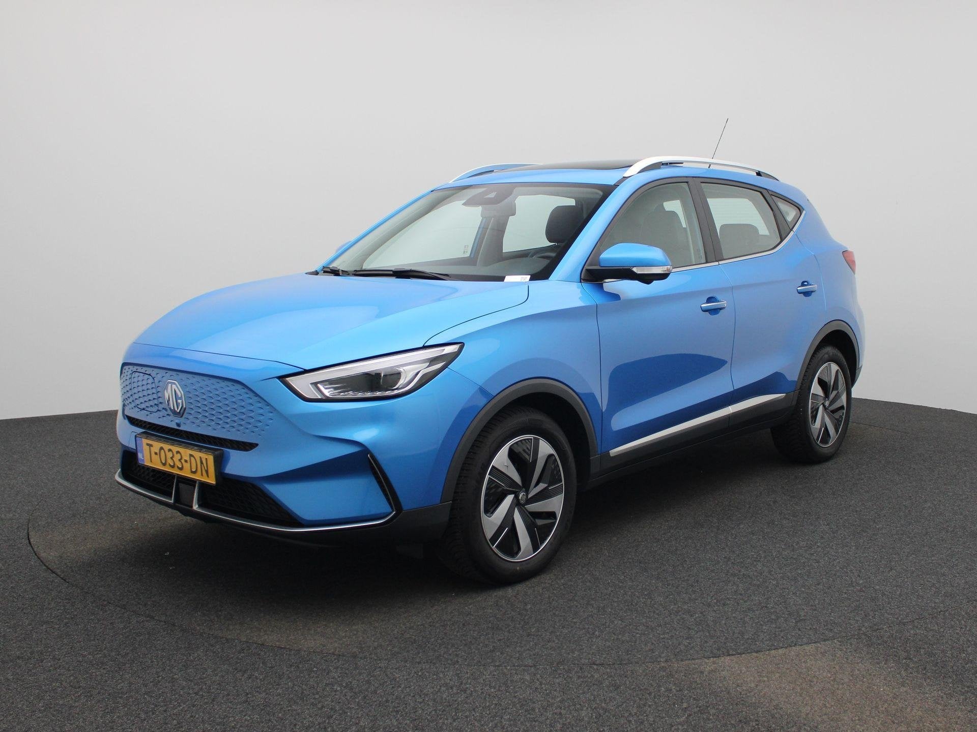 MG ZS EV Long Range Luxury 70 kWh | Apple Carplay/Android Au, Auto's, 12 maanden, Gebruikt, Origineel Nederlands, SUV of Terreinwagen