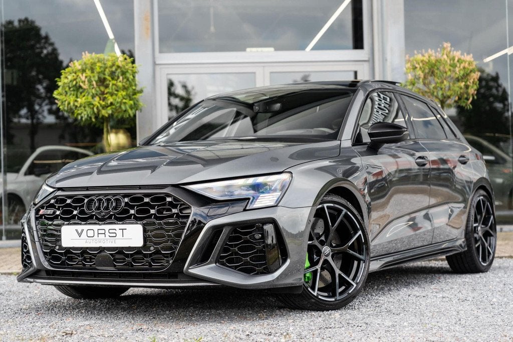 Audi RS 3 2.5 TFSI quattro HUD Pano Hulk B&O Keramisch, Automaat, Gebruikt, RS3, Leder