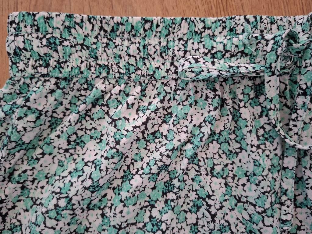 Skort (broekrok) Zara mt M, Kleding | Dames, Rokken, Maat 38/40 (M), Zara, Ophalen of Verzenden, Zo goed als nieuw