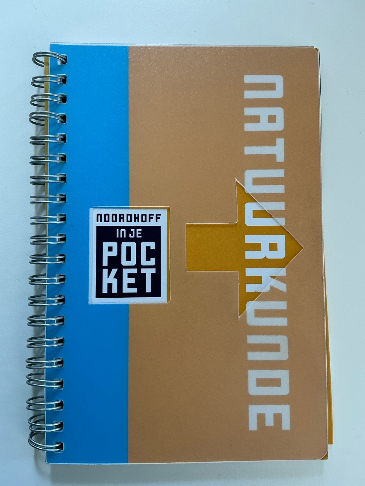 Noordhoff in je Pocket Natuurkunde - Samenvatting, Ophalen of Verzenden, Beta, Zo goed als nieuw, Overige niveaus