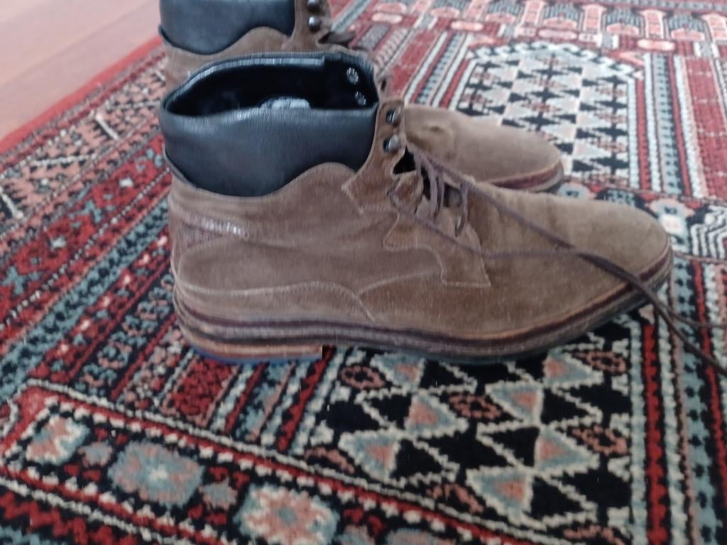 Floris van Bommel suède boots - Maat 46, Kleding | Heren, Schoenen, Bruin, Boots, Floris van Bommel, Ophalen of Verzenden